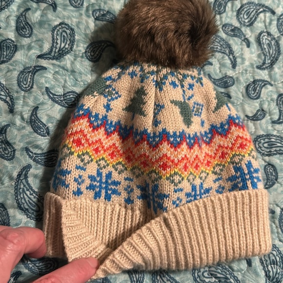 $4 bundled - Toddler winter hat - Picture 2 of 6